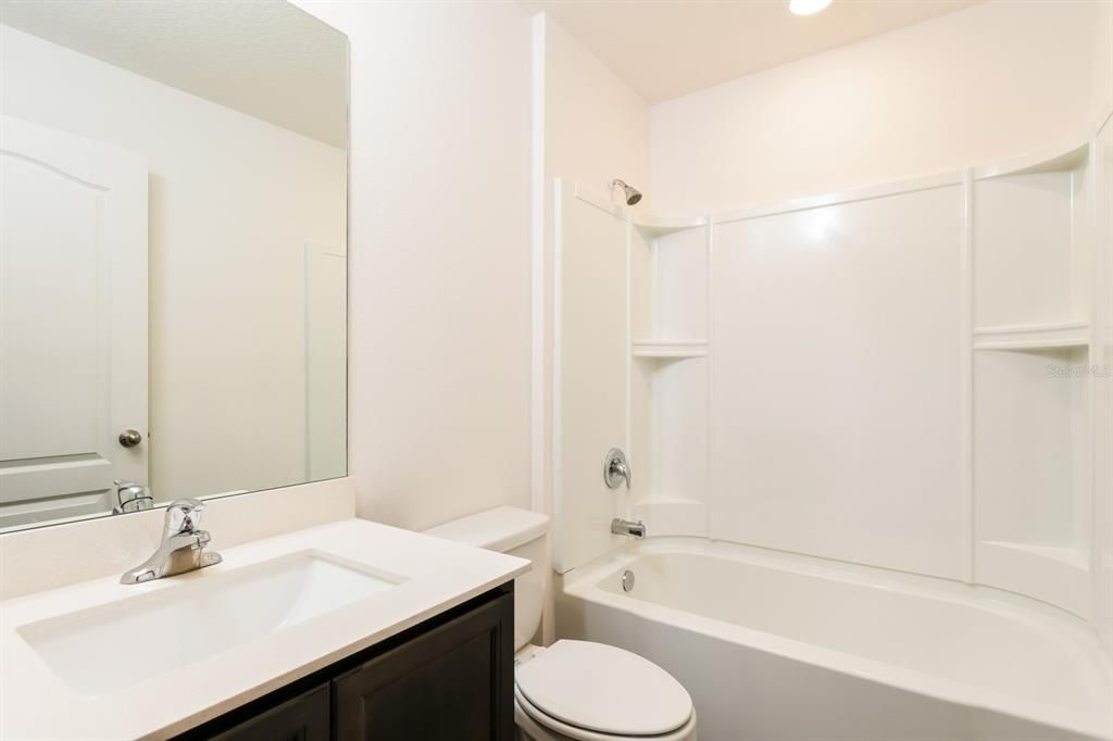 For Rent: $1,829 (3 beds, 2 baths, 1604 Square Feet)