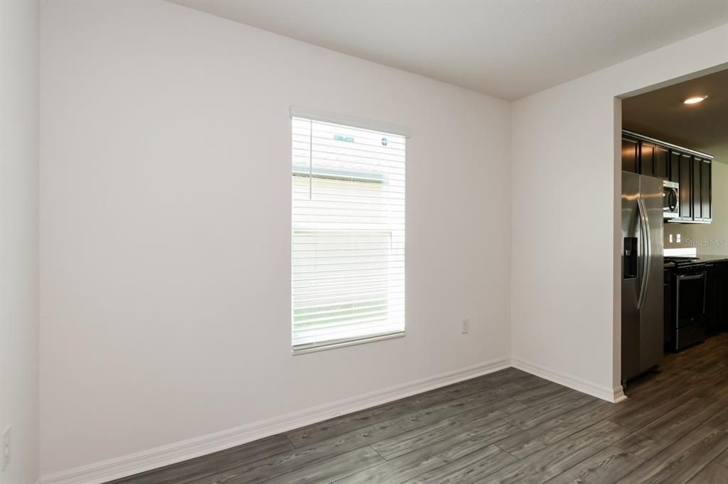 For Rent: $1,829 (3 beds, 2 baths, 1604 Square Feet)