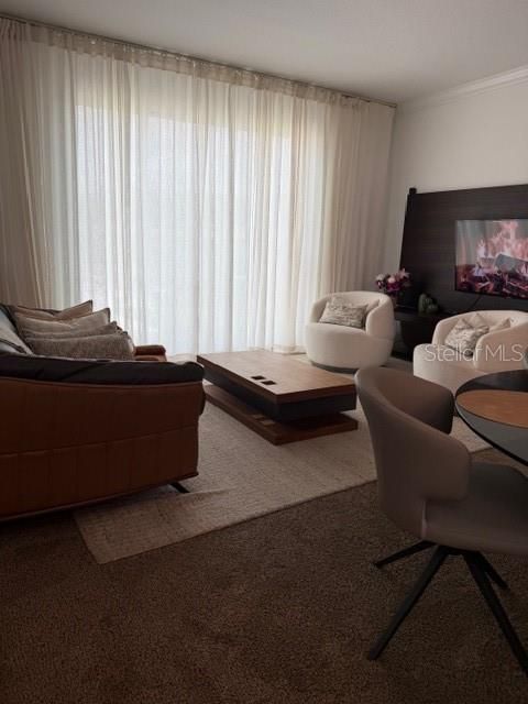 For Rent: $2,700 (4 beds, 2 baths, 2409 Square Feet)