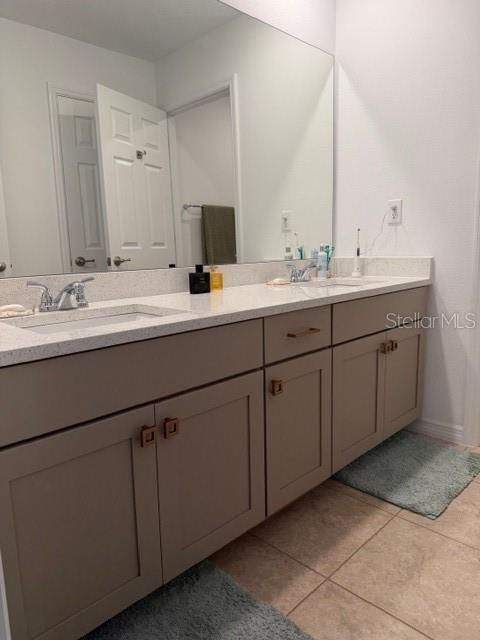 For Rent: $2,700 (4 beds, 2 baths, 2409 Square Feet)