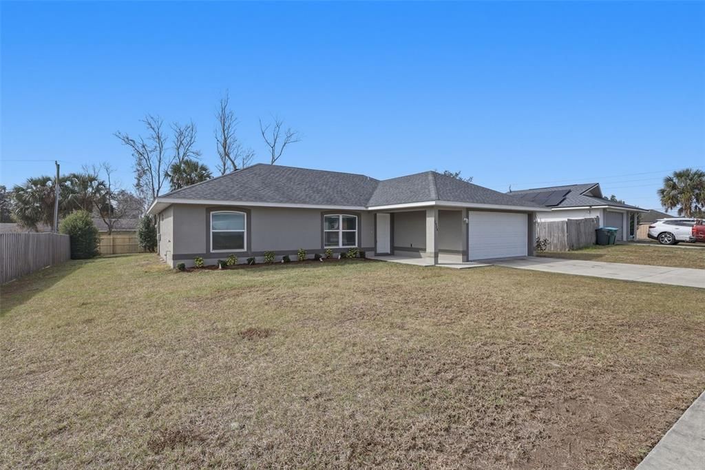 For Rent: $2,200 (3 beds, 2 baths, 1413 Square Feet)