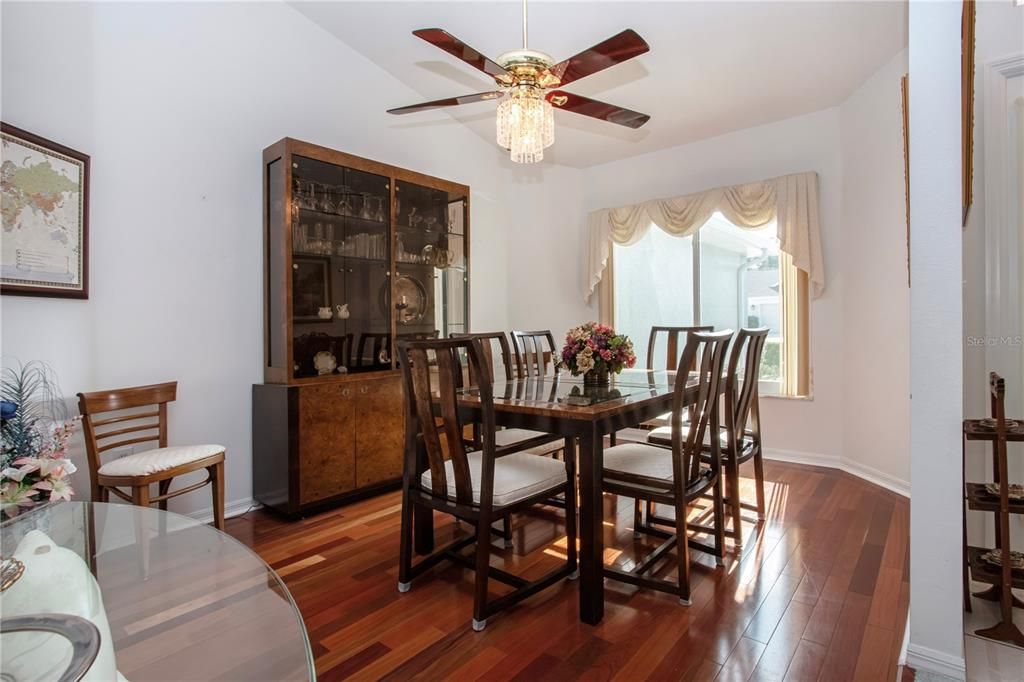 For Sale: $345,000 (2 beds, 2 baths, 2159 Square Feet)