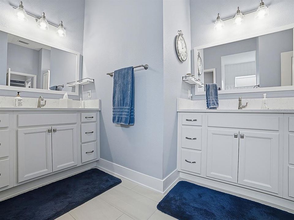 For Sale: $527,000 (3 beds, 2 baths, 1959 Square Feet)