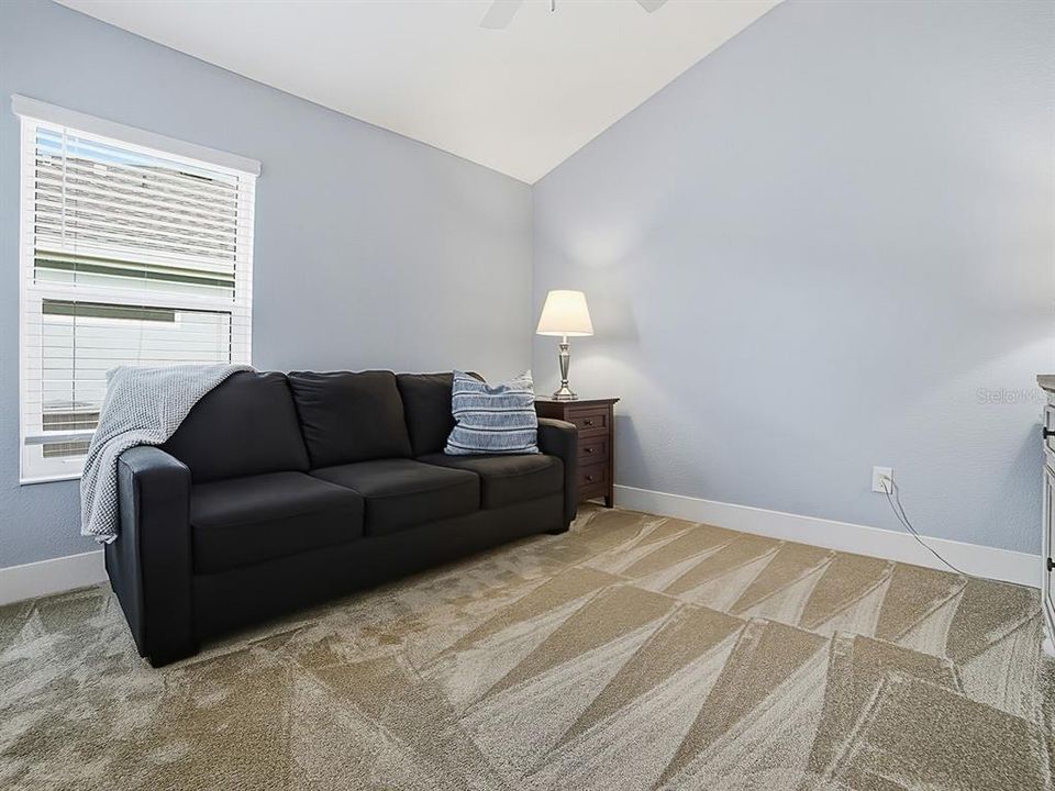 For Sale: $527,000 (3 beds, 2 baths, 1959 Square Feet)