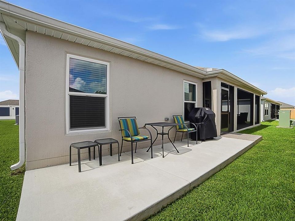 For Sale: $527,000 (3 beds, 2 baths, 1959 Square Feet)