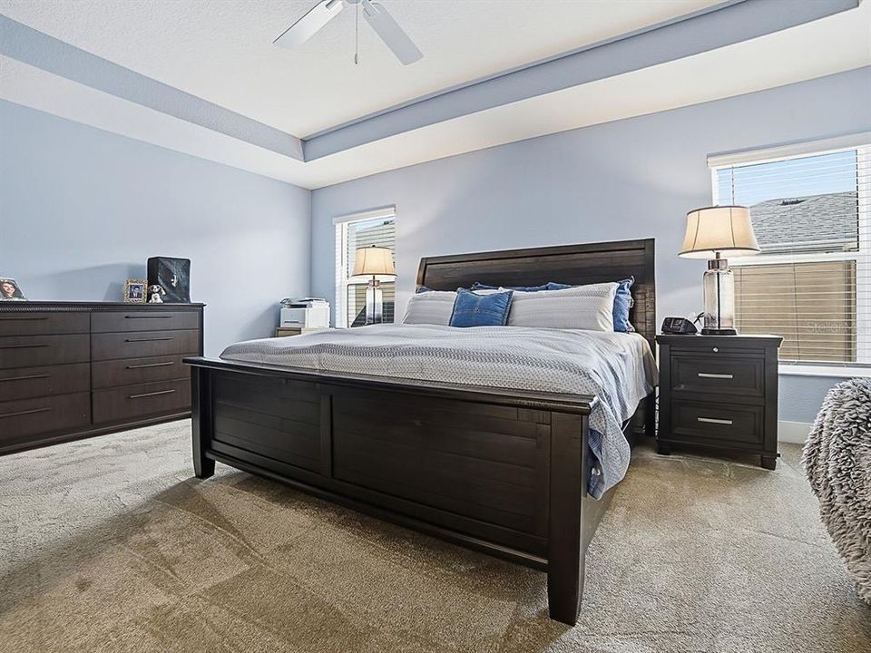 For Sale: $527,000 (3 beds, 2 baths, 1959 Square Feet)