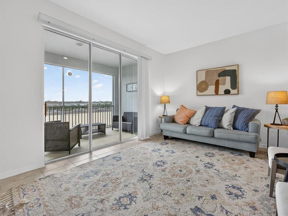 En Venta: $339,000 (3 camas, 2 baños, 1787 Pies cuadrados)