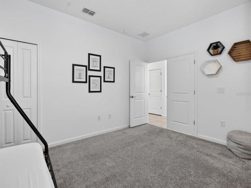En Venta: $339,000 (3 camas, 2 baños, 1787 Pies cuadrados)