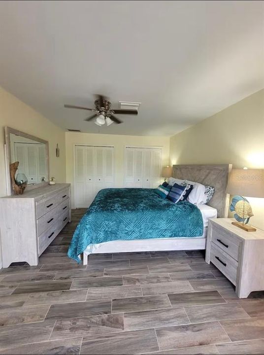 For Sale: $329,000 (3 beds, 2 baths, 1434 Square Feet)