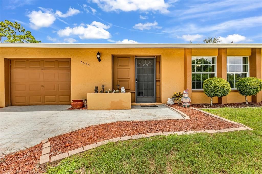 For Sale: $329,000 (3 beds, 2 baths, 1434 Square Feet)