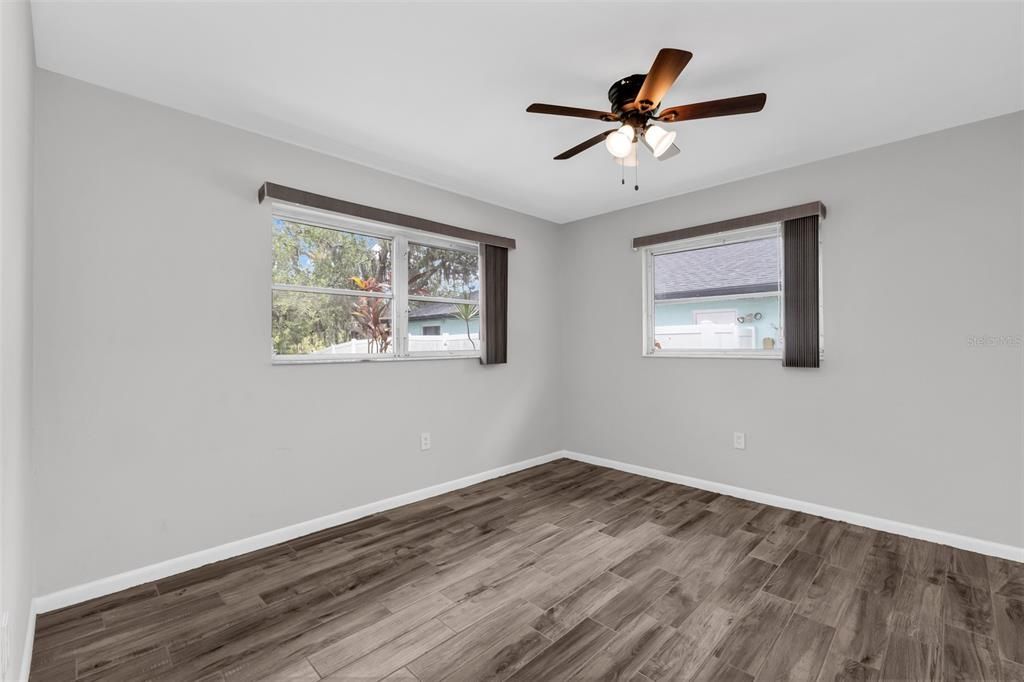 For Sale: $329,000 (3 beds, 2 baths, 1434 Square Feet)