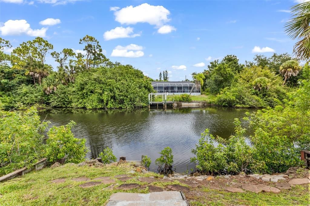 For Sale: $329,000 (3 beds, 2 baths, 1434 Square Feet)