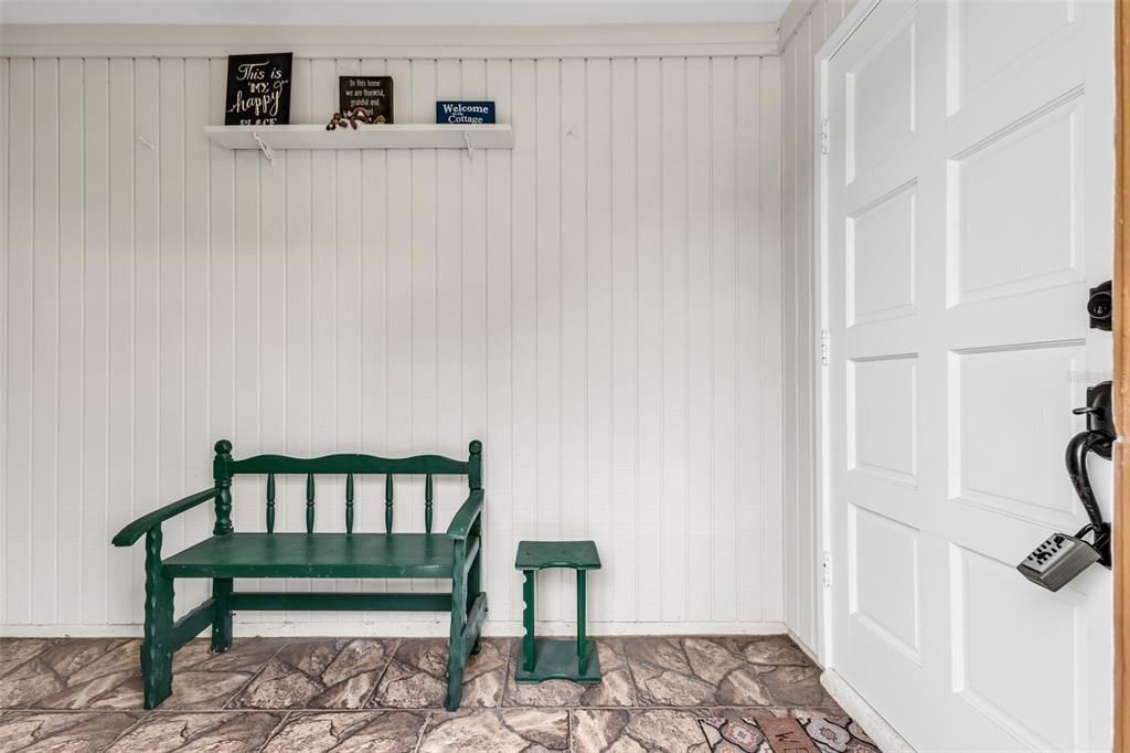 For Sale: $329,000 (3 beds, 2 baths, 1434 Square Feet)