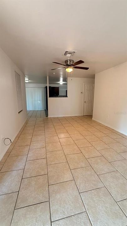 For Rent: $1,500 (3 beds, 1 baths, 1088 Square Feet)