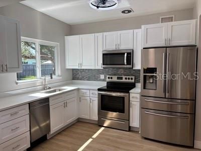For Sale: $329,900 (2 beds, 1 baths, 816 Square Feet)