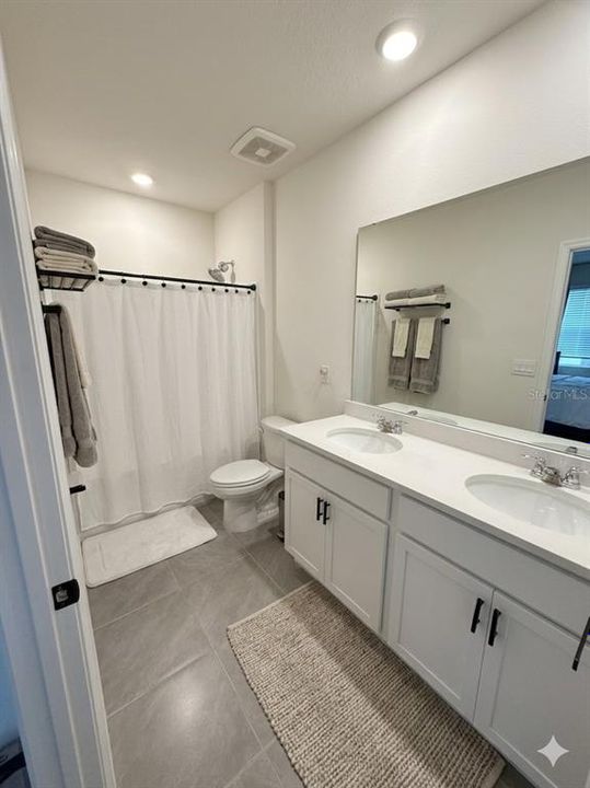 For Rent: $1,850 (3 beds, 2 baths, 1515 Square Feet)
