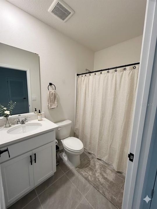 For Rent: $1,850 (3 beds, 2 baths, 1515 Square Feet)