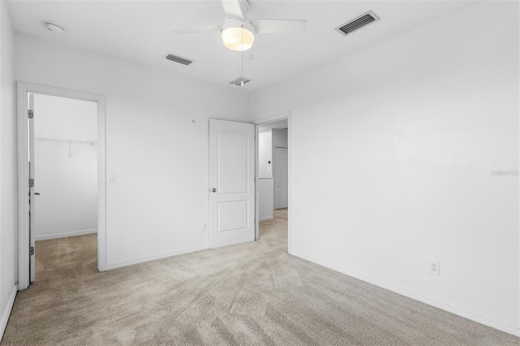 For Sale: $499,000 (4 beds, 2 baths, 2084 Square Feet)