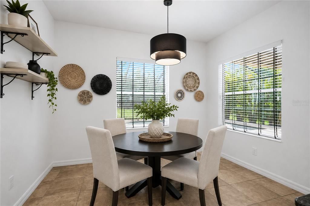 For Sale: $499,000 (4 beds, 2 baths, 2084 Square Feet)