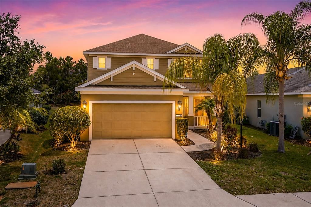 For Sale: $499,000 (4 beds, 2 baths, 2084 Square Feet)