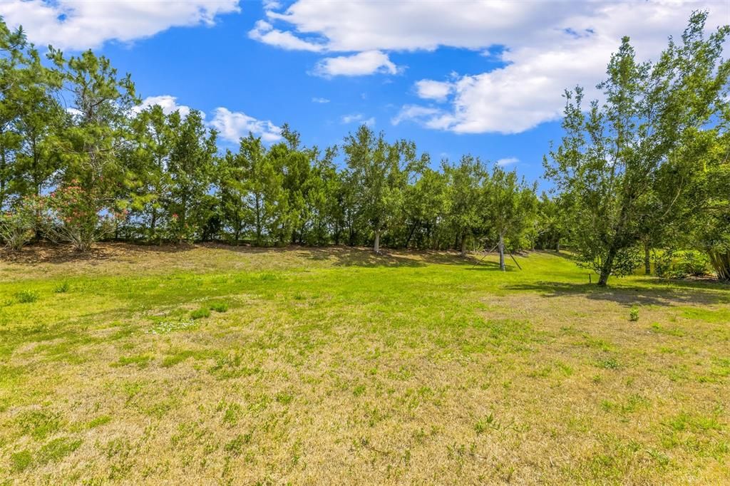For Sale: $499,000 (4 beds, 2 baths, 2084 Square Feet)