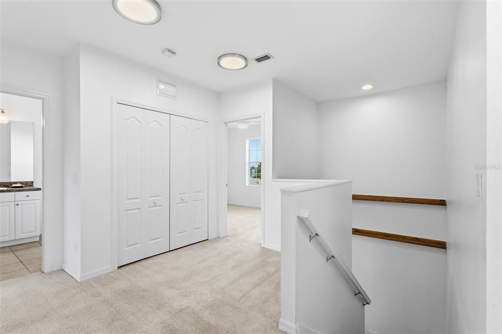 For Sale: $499,000 (4 beds, 2 baths, 2084 Square Feet)
