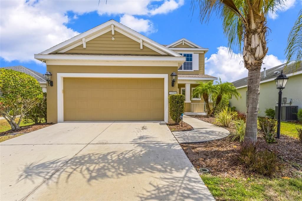 For Sale: $499,000 (4 beds, 2 baths, 2084 Square Feet)