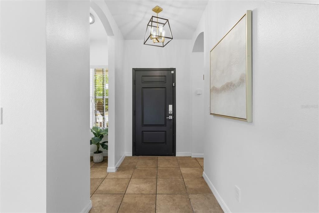For Sale: $499,000 (4 beds, 2 baths, 2084 Square Feet)