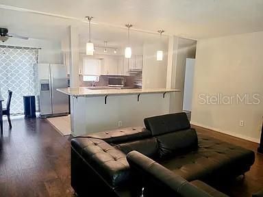 В аренду: $2,500 (2 спален, 2 ванн, 1150 Квадратных фут)