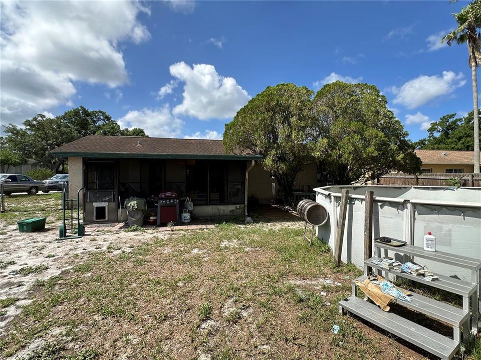 Activo con contrato: $269,000 (3 camas, 2 baños, 1208 Pies cuadrados)