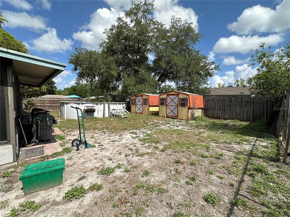 Activo con contrato: $269,000 (3 camas, 2 baños, 1208 Pies cuadrados)