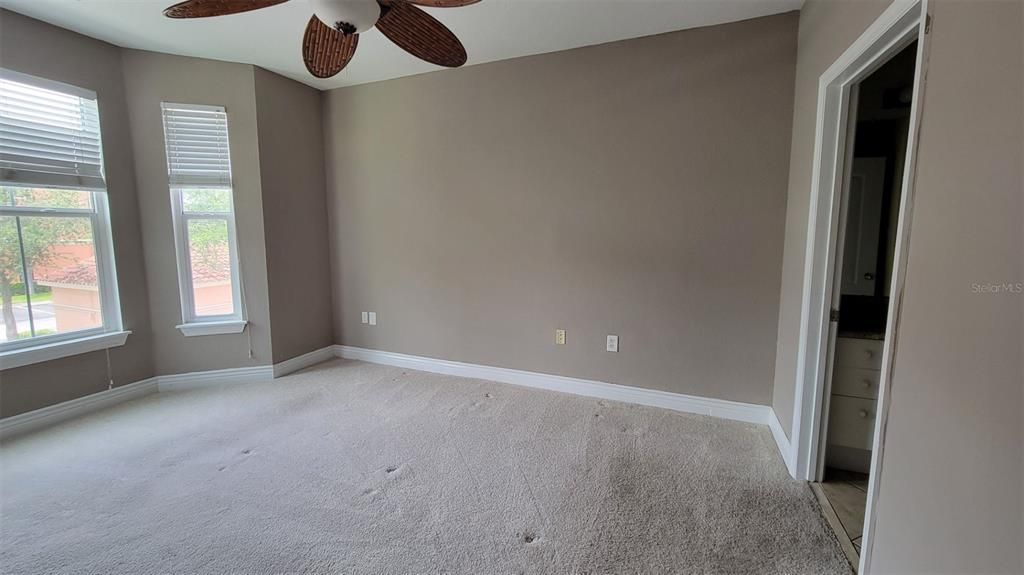 For Rent: $2,700 (3 beds, 2 baths, 1480 Square Feet)