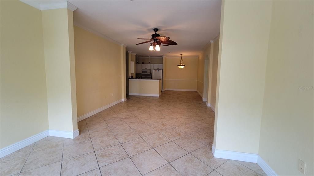 For Rent: $2,700 (3 beds, 2 baths, 1480 Square Feet)