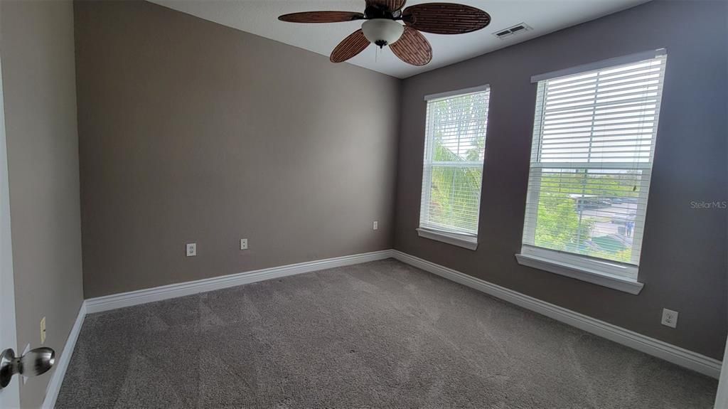 For Rent: $2,700 (3 beds, 2 baths, 1480 Square Feet)