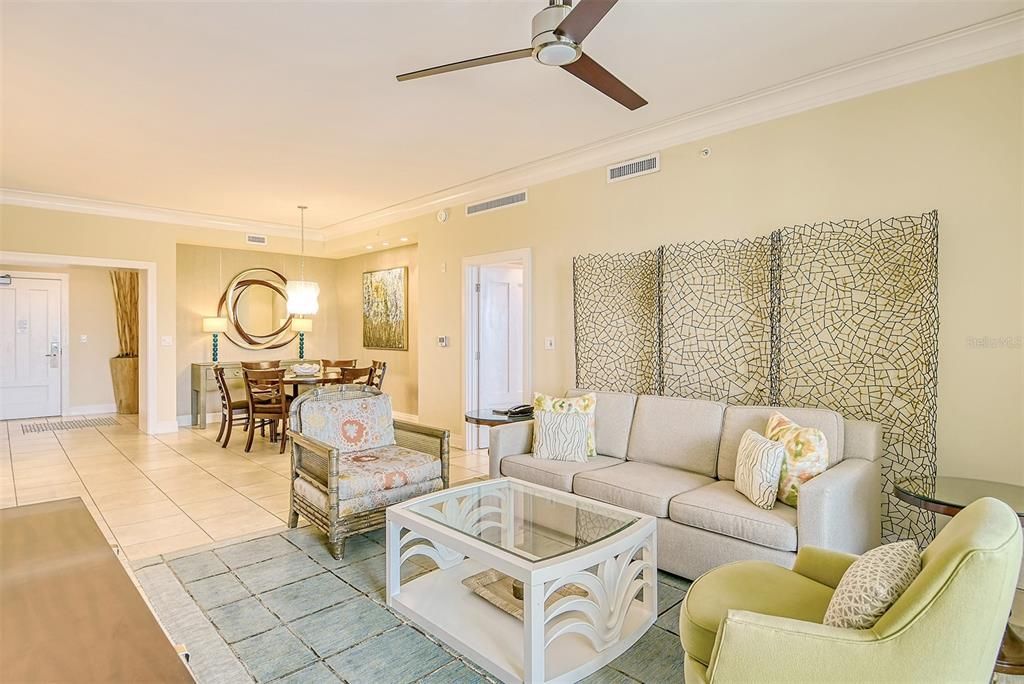 For Sale: $100,000 (2 beds, 3 baths, 1750 Square Feet)