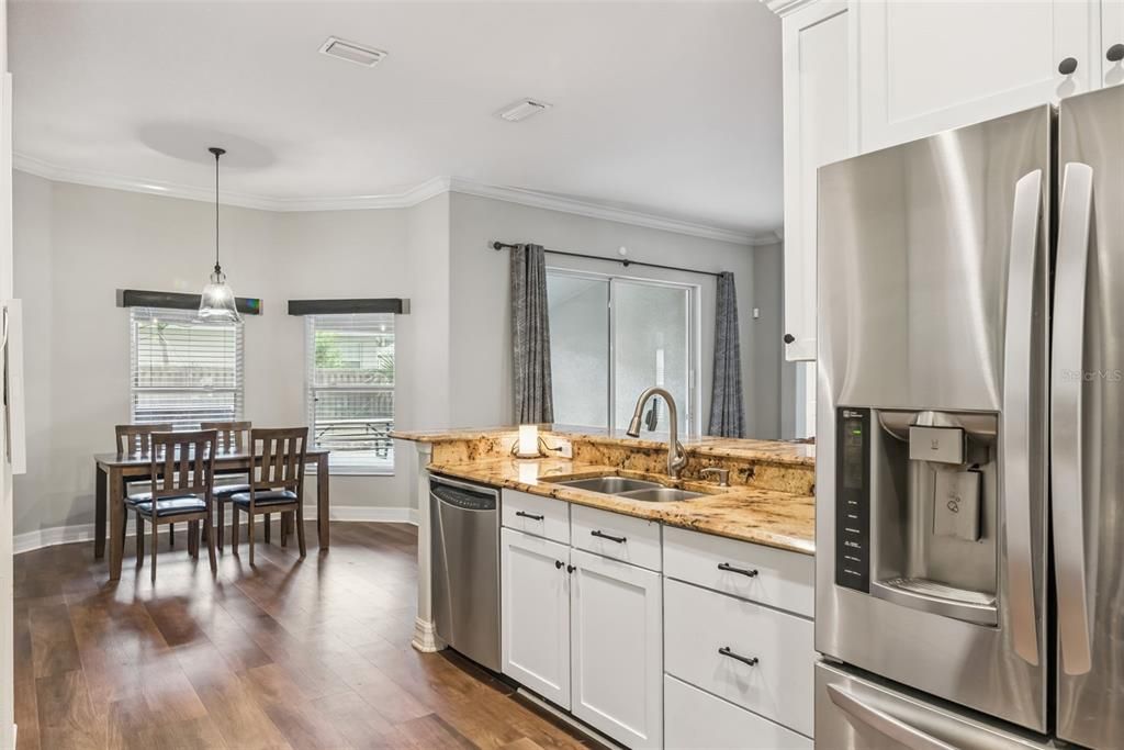 For Sale: $435,000 (3 beds, 2 baths, 2096 Square Feet)