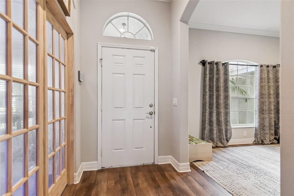 For Sale: $435,000 (3 beds, 2 baths, 2096 Square Feet)