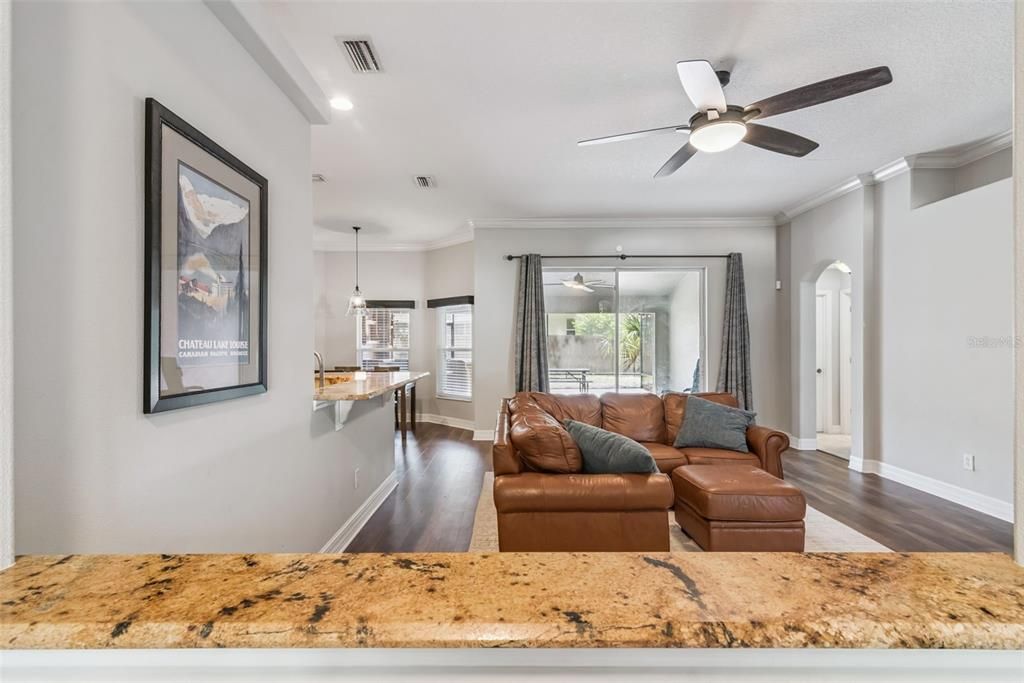 For Sale: $435,000 (3 beds, 2 baths, 2096 Square Feet)