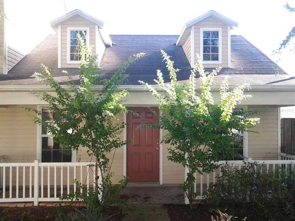 For Rent: $1,850 (2 beds, 2 baths, 1289 Square Feet)