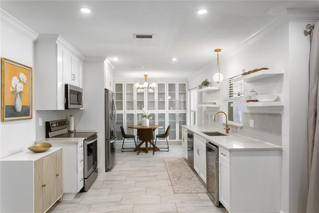En Venta: $765,000 (3 camas, 2 baños, 1635 Pies cuadrados)