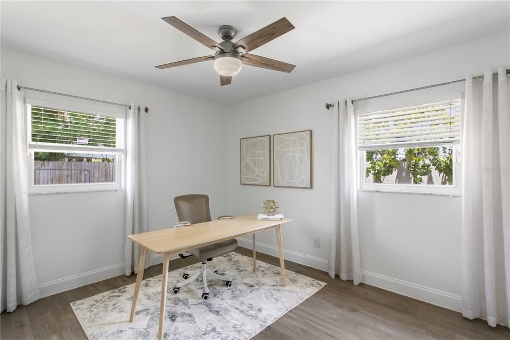 En Venta: $765,000 (3 camas, 2 baños, 1635 Pies cuadrados)