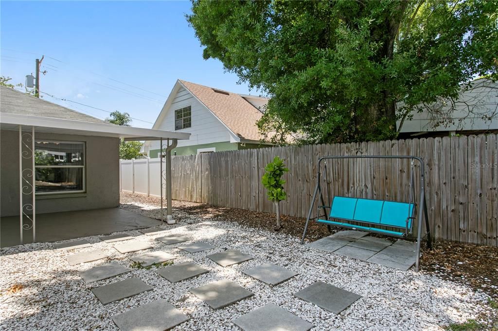 En Venta: $765,000 (3 camas, 2 baños, 1635 Pies cuadrados)