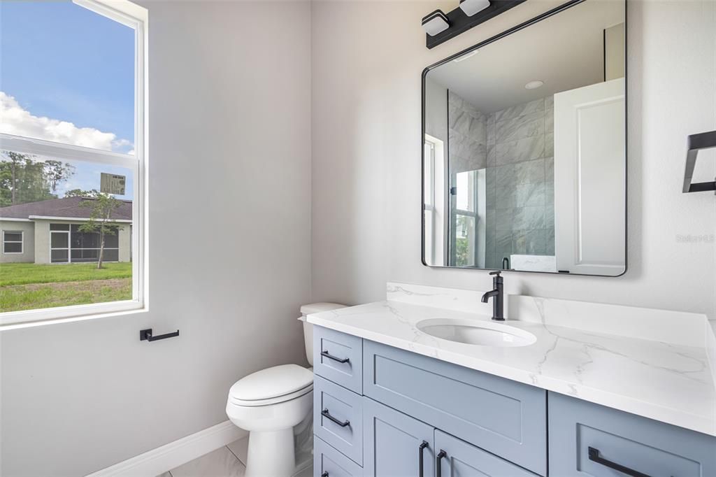 For Sale: $425,000 (3 beds, 2 baths, 1783 Square Feet)