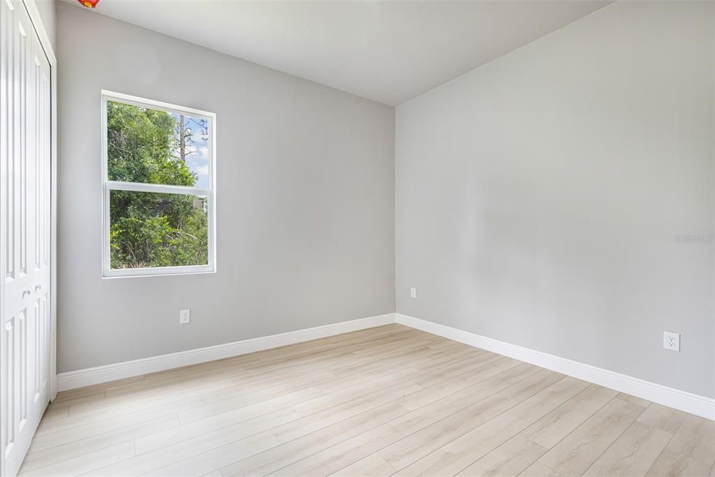 For Sale: $425,000 (3 beds, 2 baths, 1783 Square Feet)