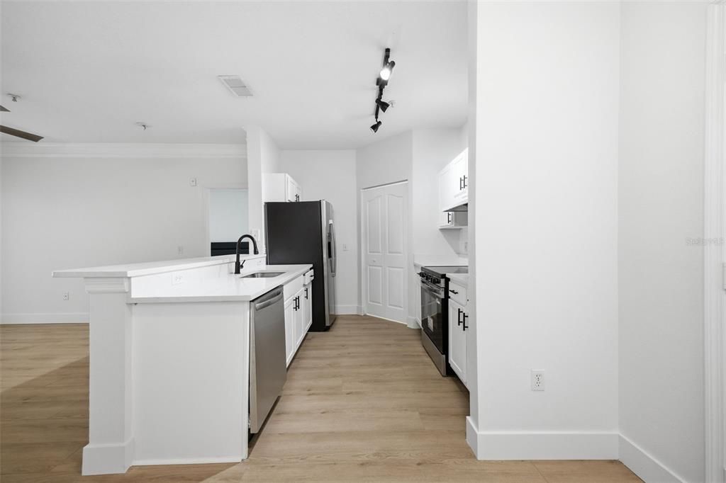 En Venta: $320,000 (2 camas, 2 baños, 1158 Pies cuadrados)