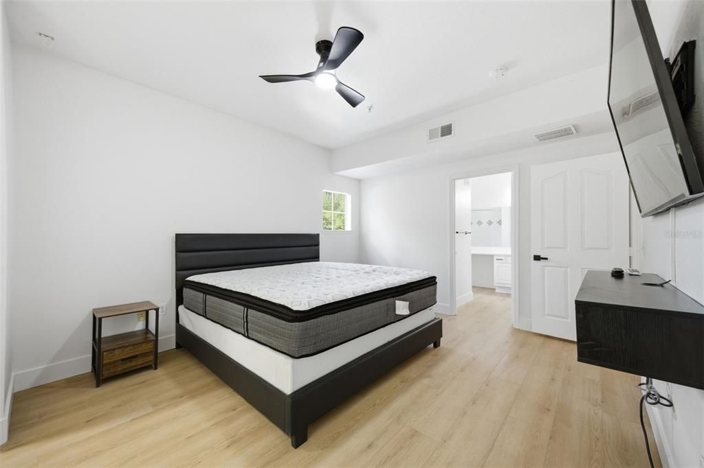 En Venta: $320,000 (2 camas, 2 baños, 1158 Pies cuadrados)