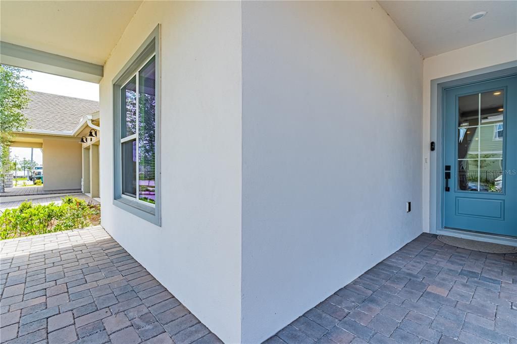 For Sale: $1,060,000 (5 beds, 3 baths, 3060 Square Feet)