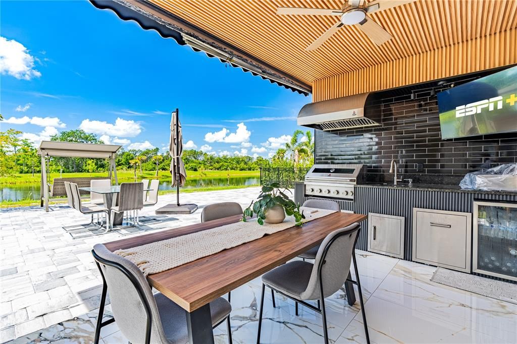 For Sale: $1,060,000 (5 beds, 3 baths, 3060 Square Feet)