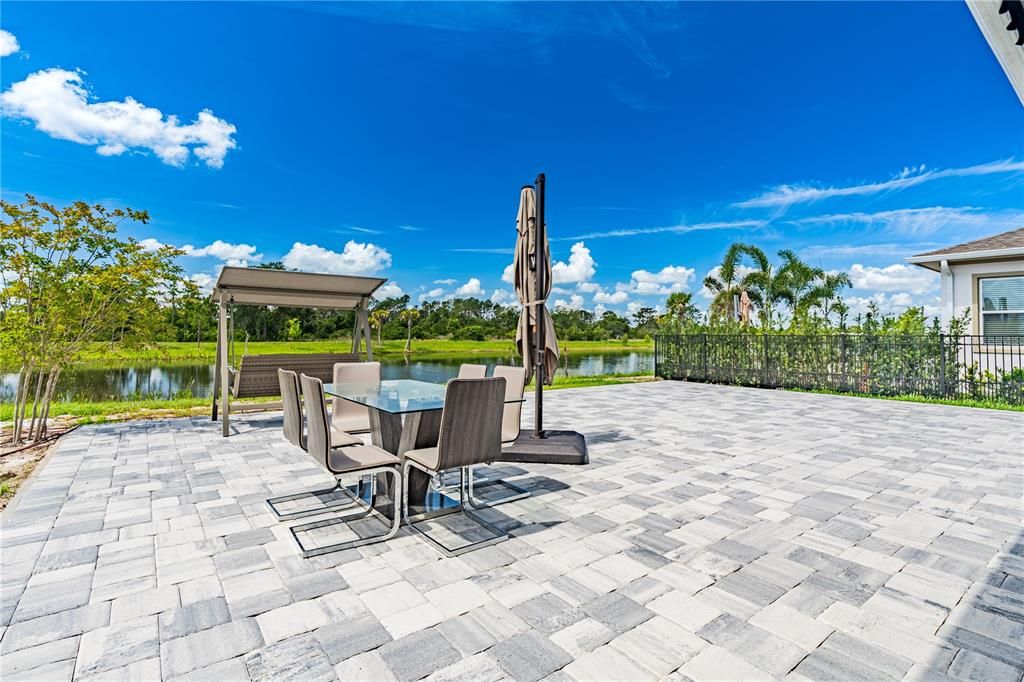For Sale: $1,060,000 (5 beds, 3 baths, 3060 Square Feet)