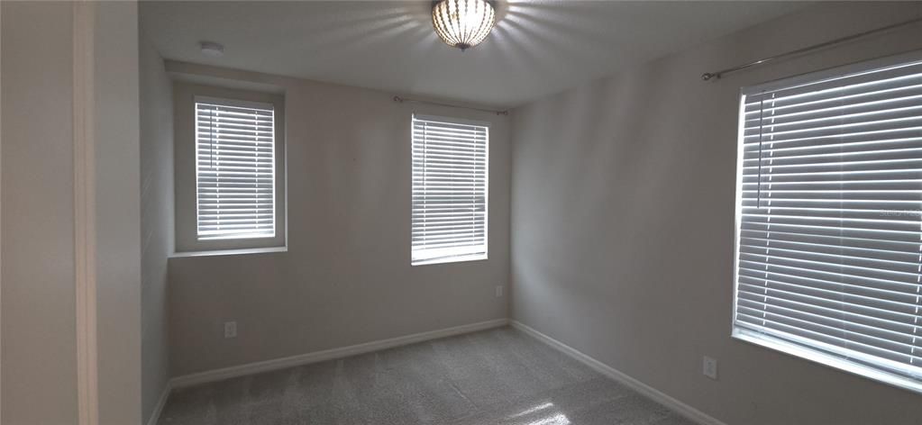 For Sale: $594,500 (3 beds, 2 baths, 2294 Square Feet)